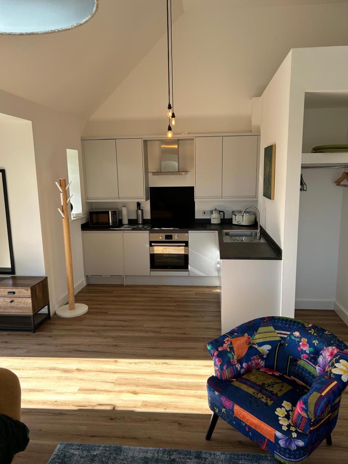 Blundens Dawmill Apartment Chichester Ngoại thất bức ảnh